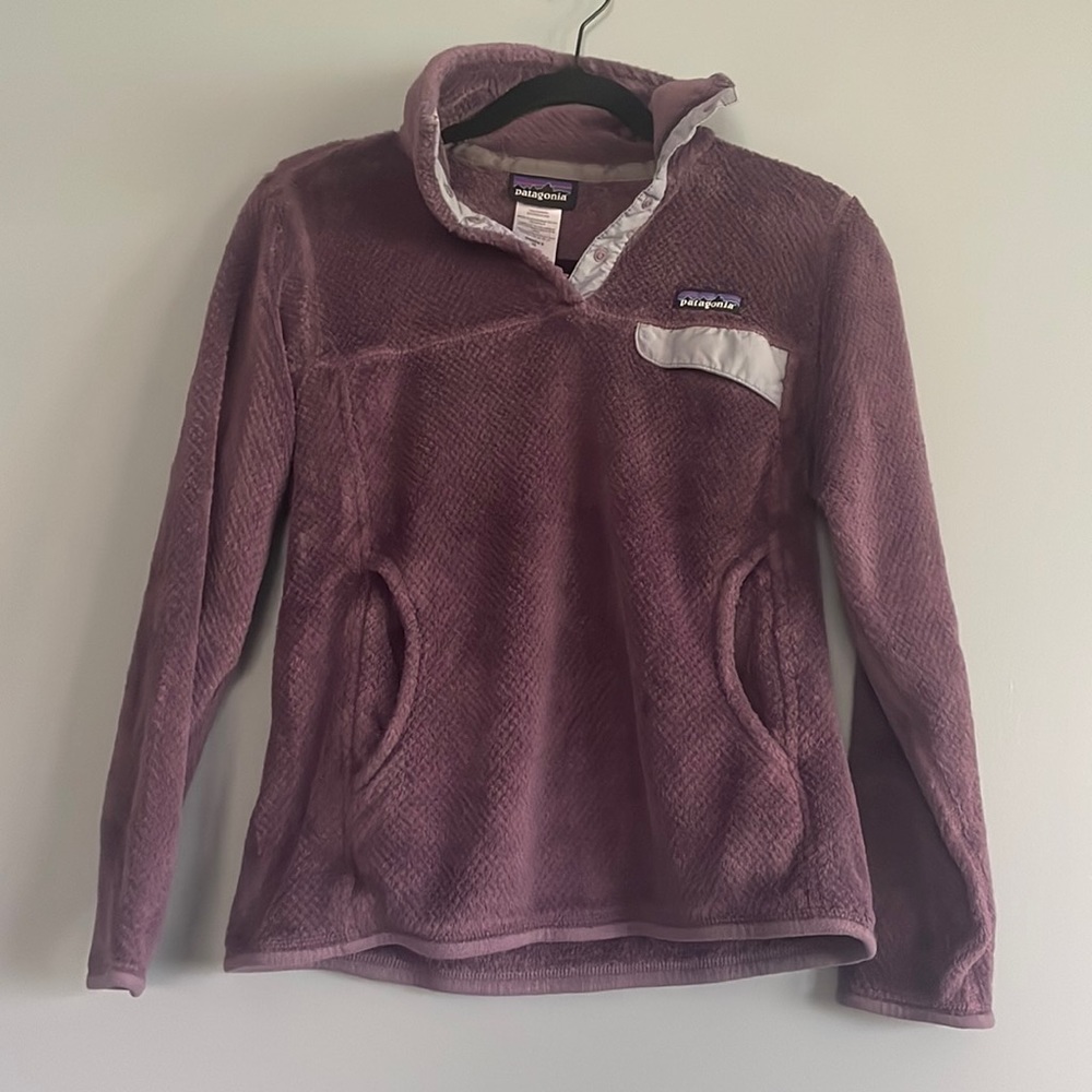 Patagonia sweatshirt